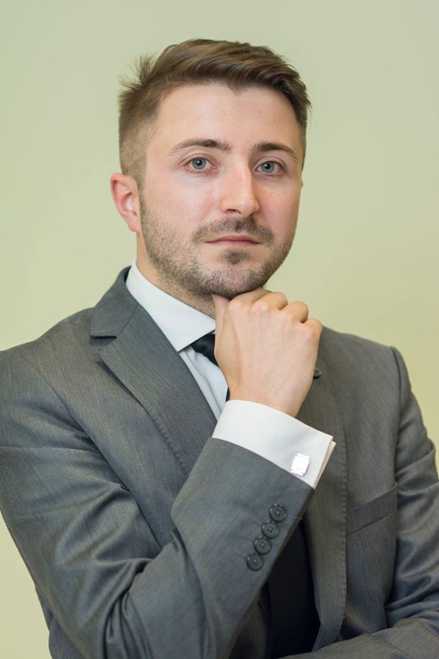 Adwokat Dawid Bielecki